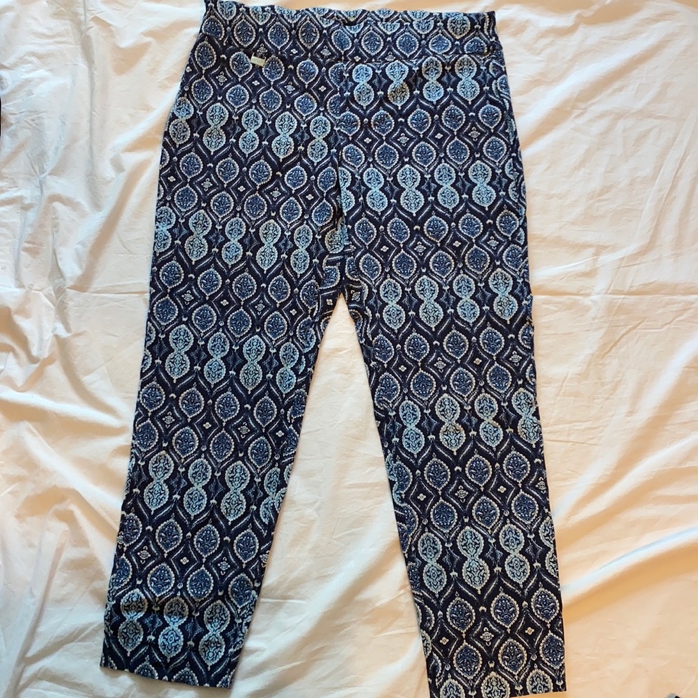 Ankle pants